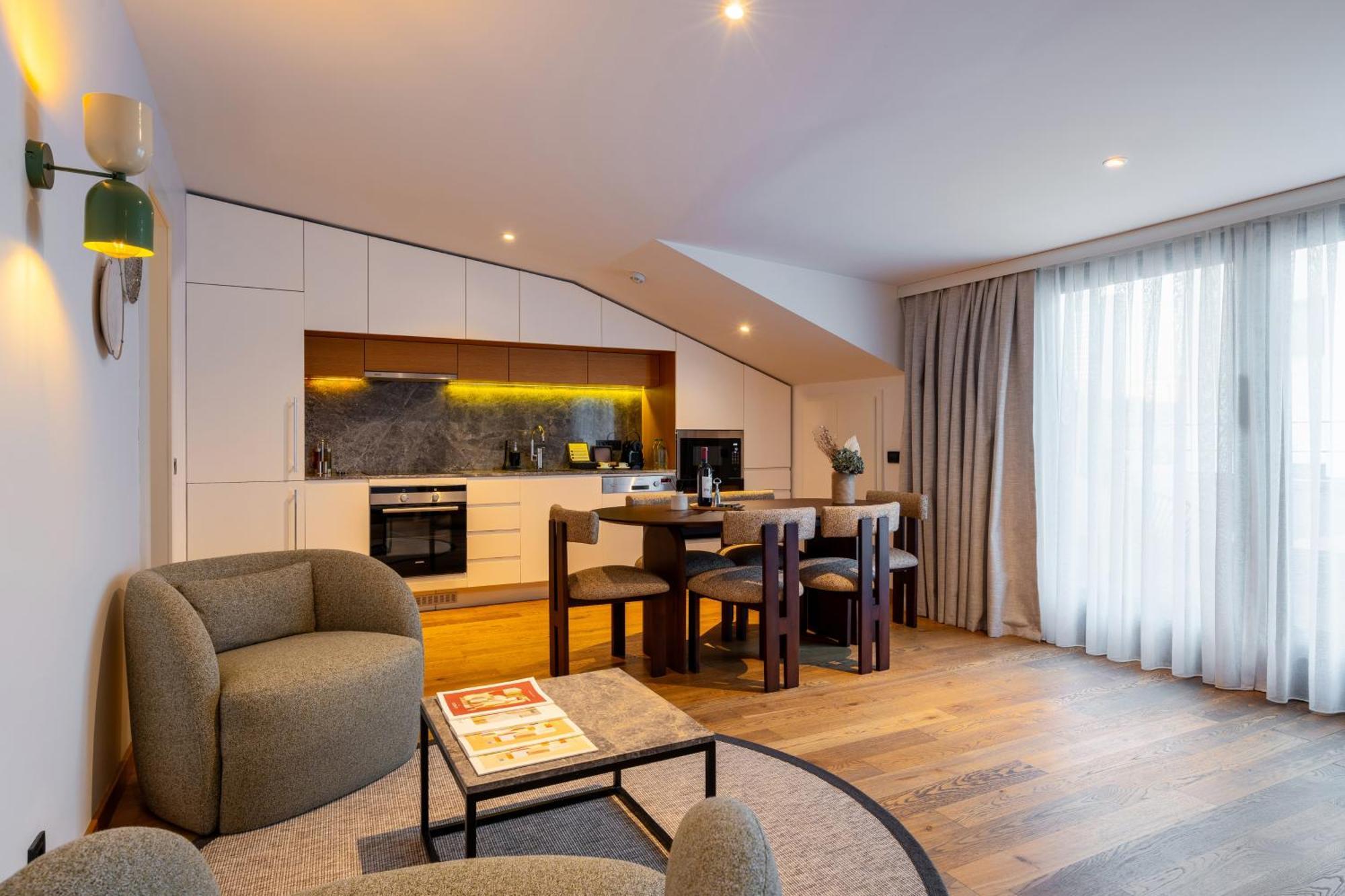 Ando Living - Taksim Gumussuyu Townhouse Aparthotel Istanbul Exterior photo