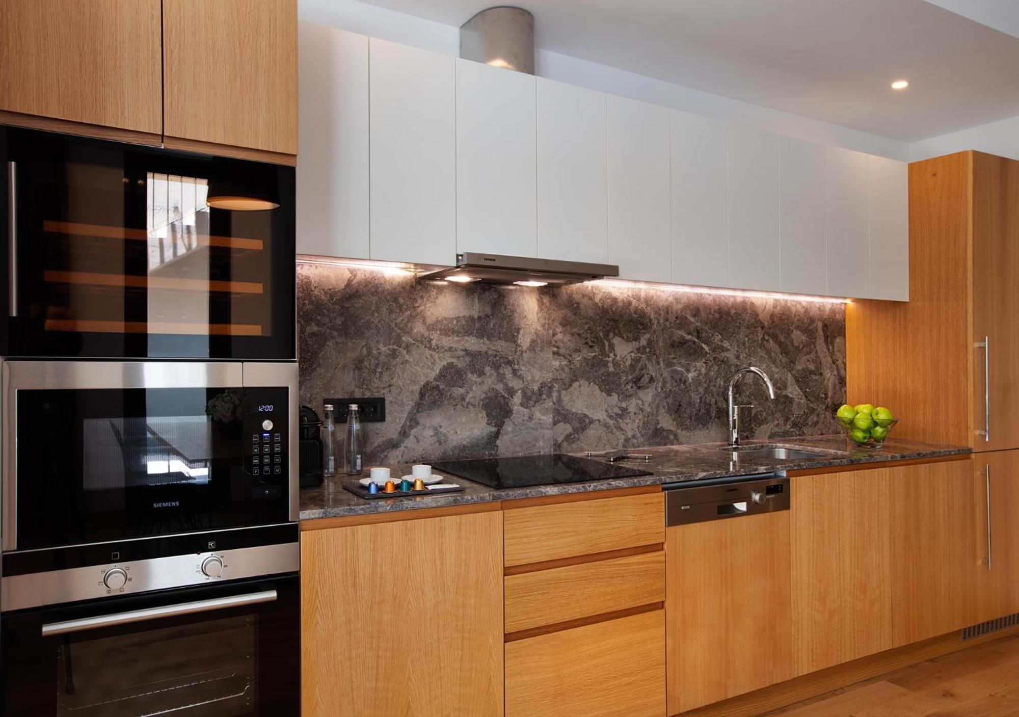 Ando Living - Taksim Gumussuyu Townhouse Aparthotel Istanbul Exterior photo
