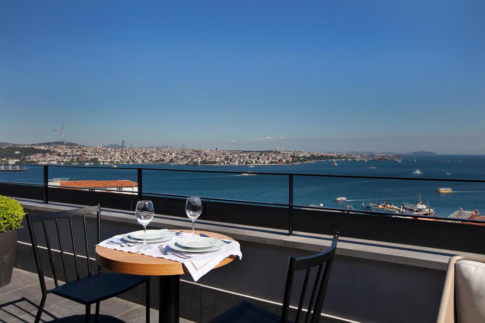 Ando Living - Taksim Gumussuyu Townhouse Aparthotel Istanbul Exterior photo